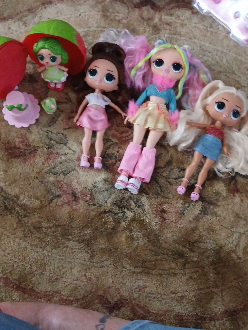 L.O.L. Surprise! Dolls Set - Pink, Blonde, Brown & Multicolor Hair